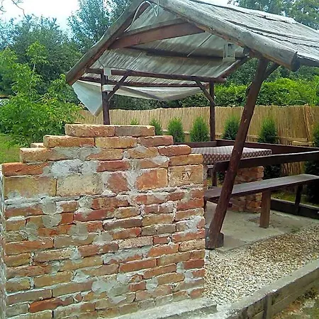 Drava Voelgye Vendeghaz Hotel *